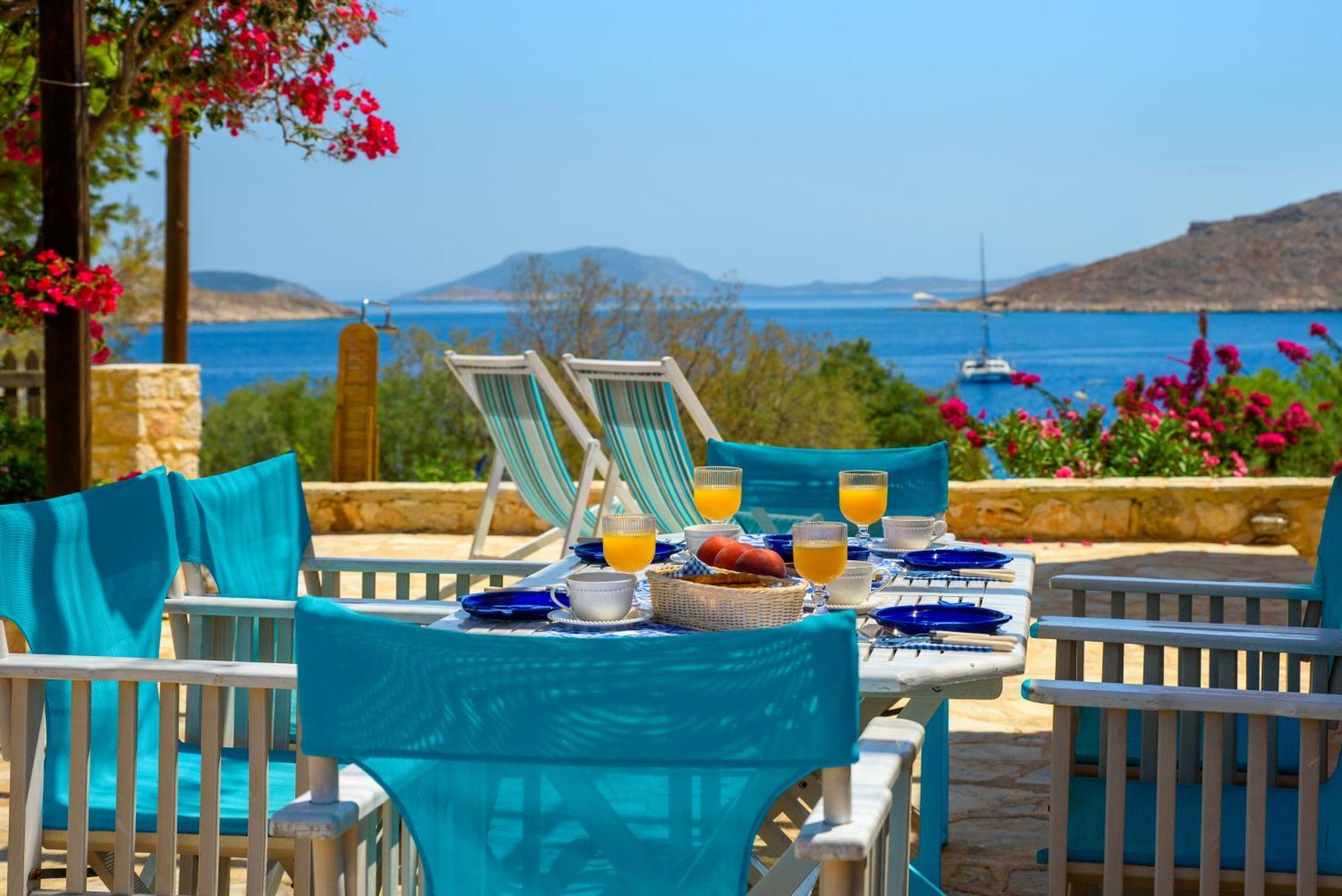 Villa Ftenagia Chalki Town Exteriér fotografie