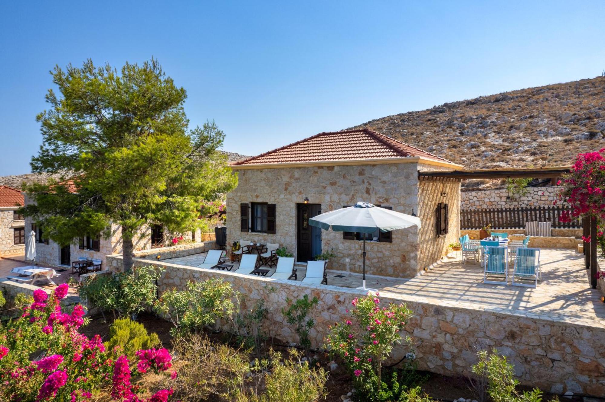 Villa Ftenagia Chalki Town Exteriér fotografie
